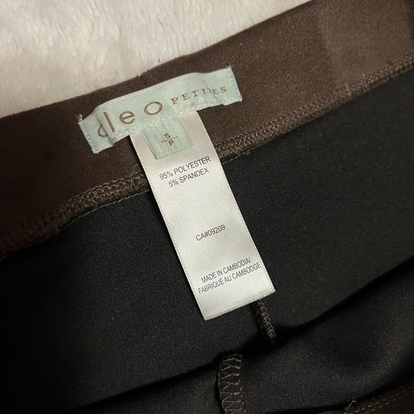 4/$20 - Cleo faux suede leggings in dark brown women’s size petite small - Picture 7 of 8